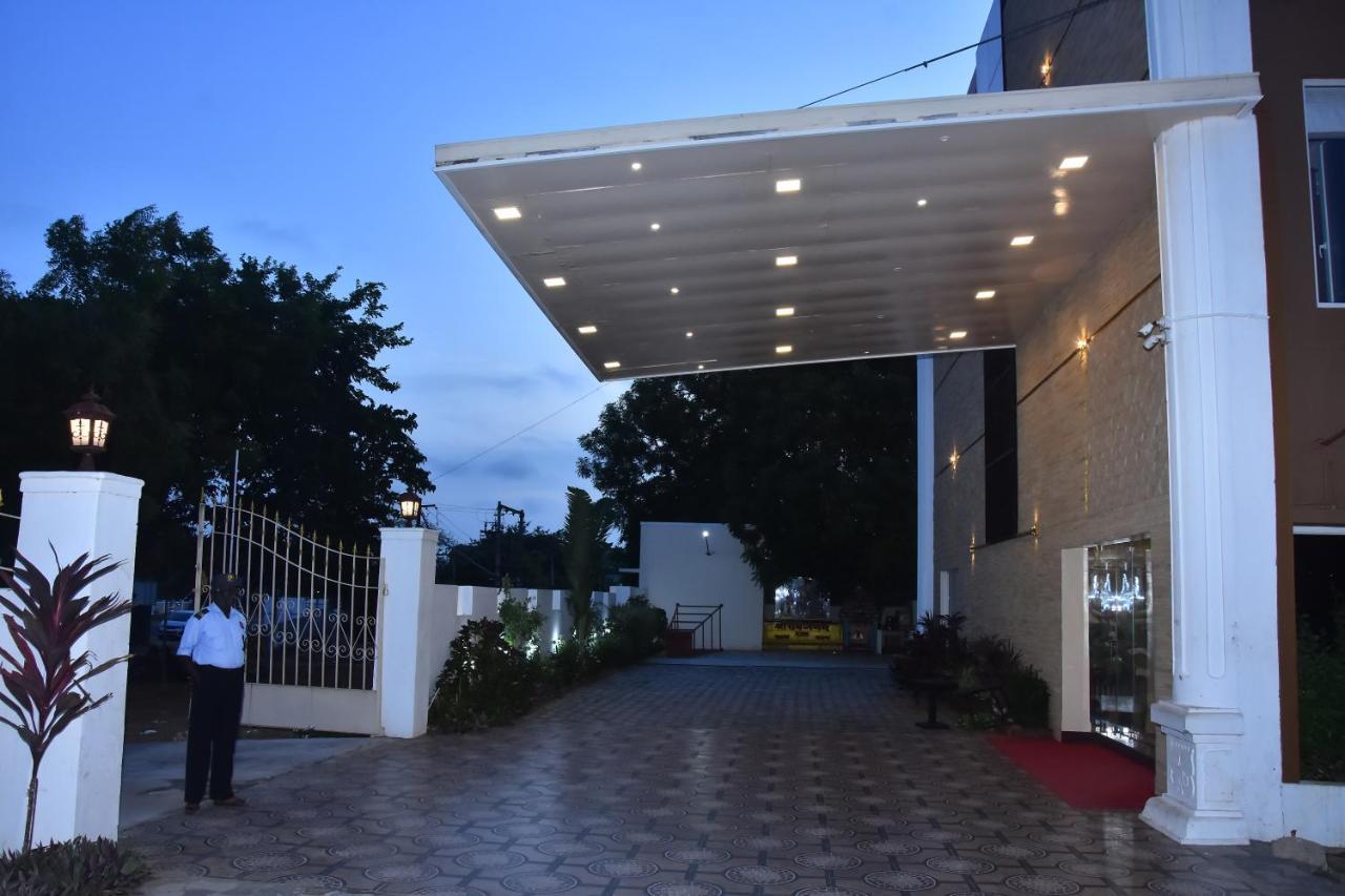 Hotel Justa Sarang Rāmeswaram Exterior foto